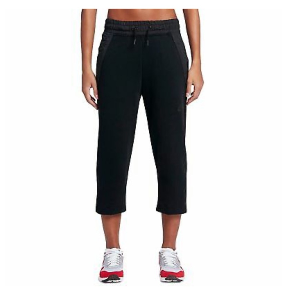 Nike Tech Fleece Crop Pants Black